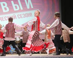 Танцевальный коллектив "Семицветик"
